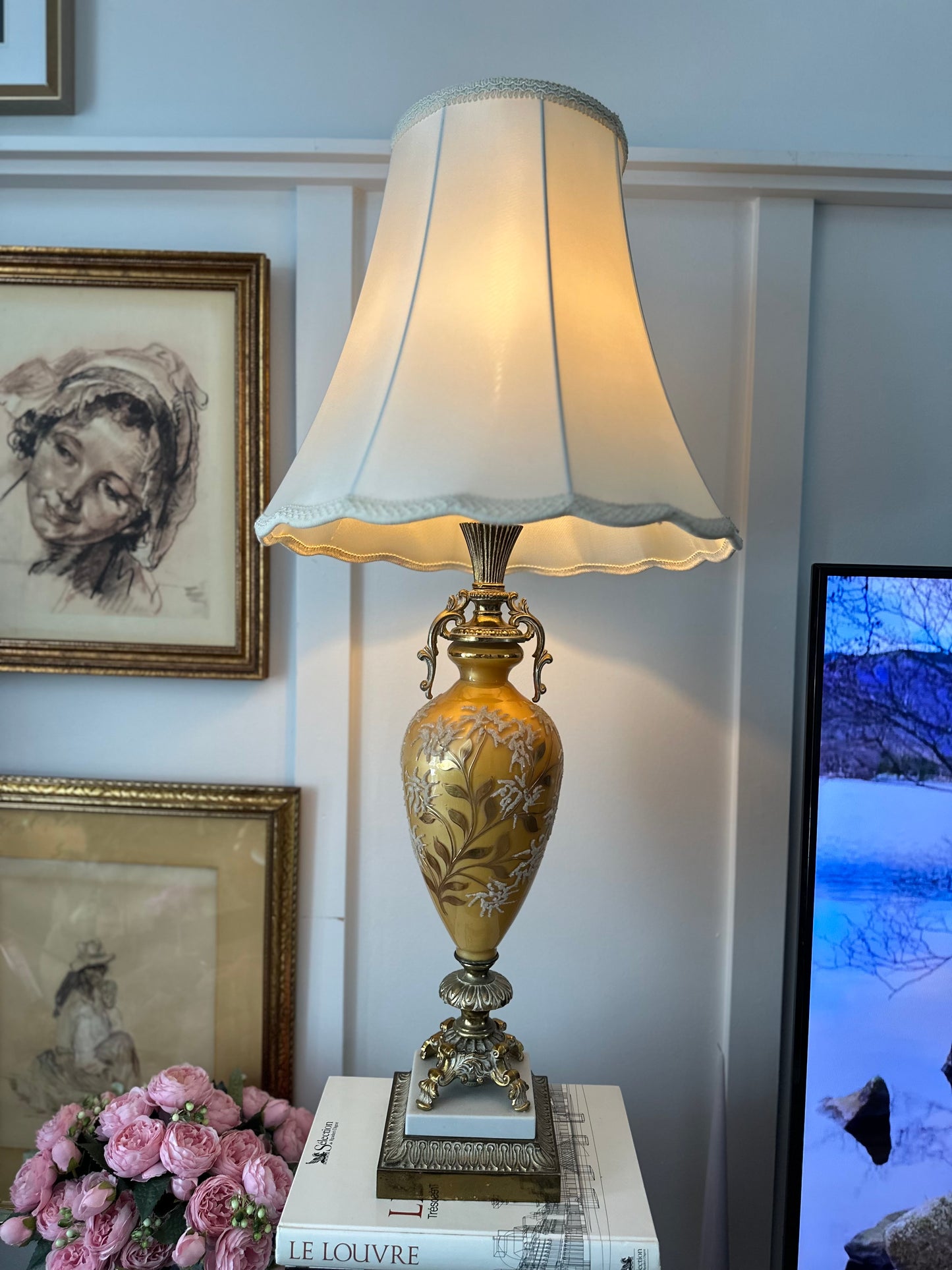 The Majestic Royalty Table Lamp