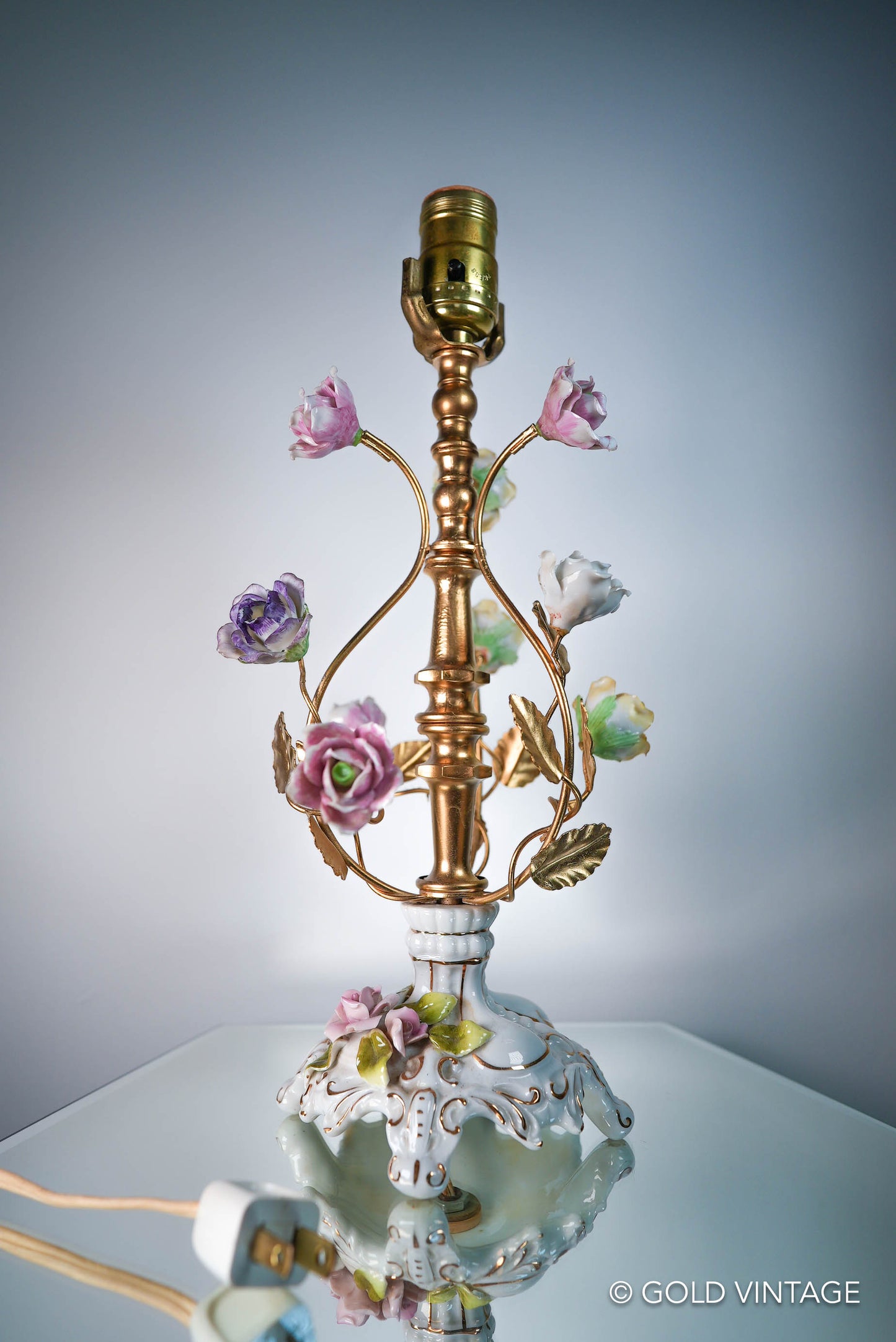 Jardin de Versailles Porcelain French Flower Lamp