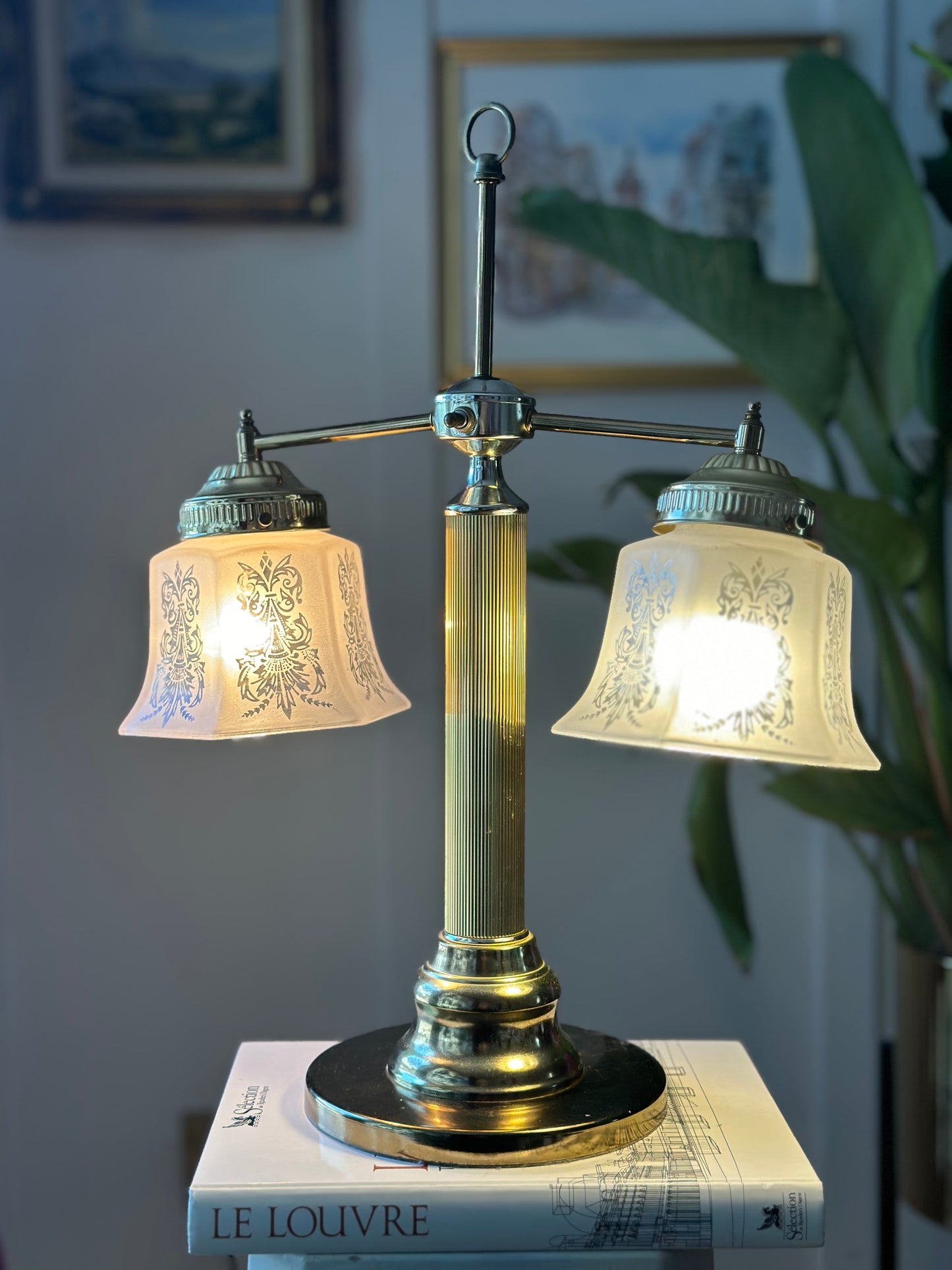 Vintage Brass Table Lamp,  Victorian  Morif Glass Shades