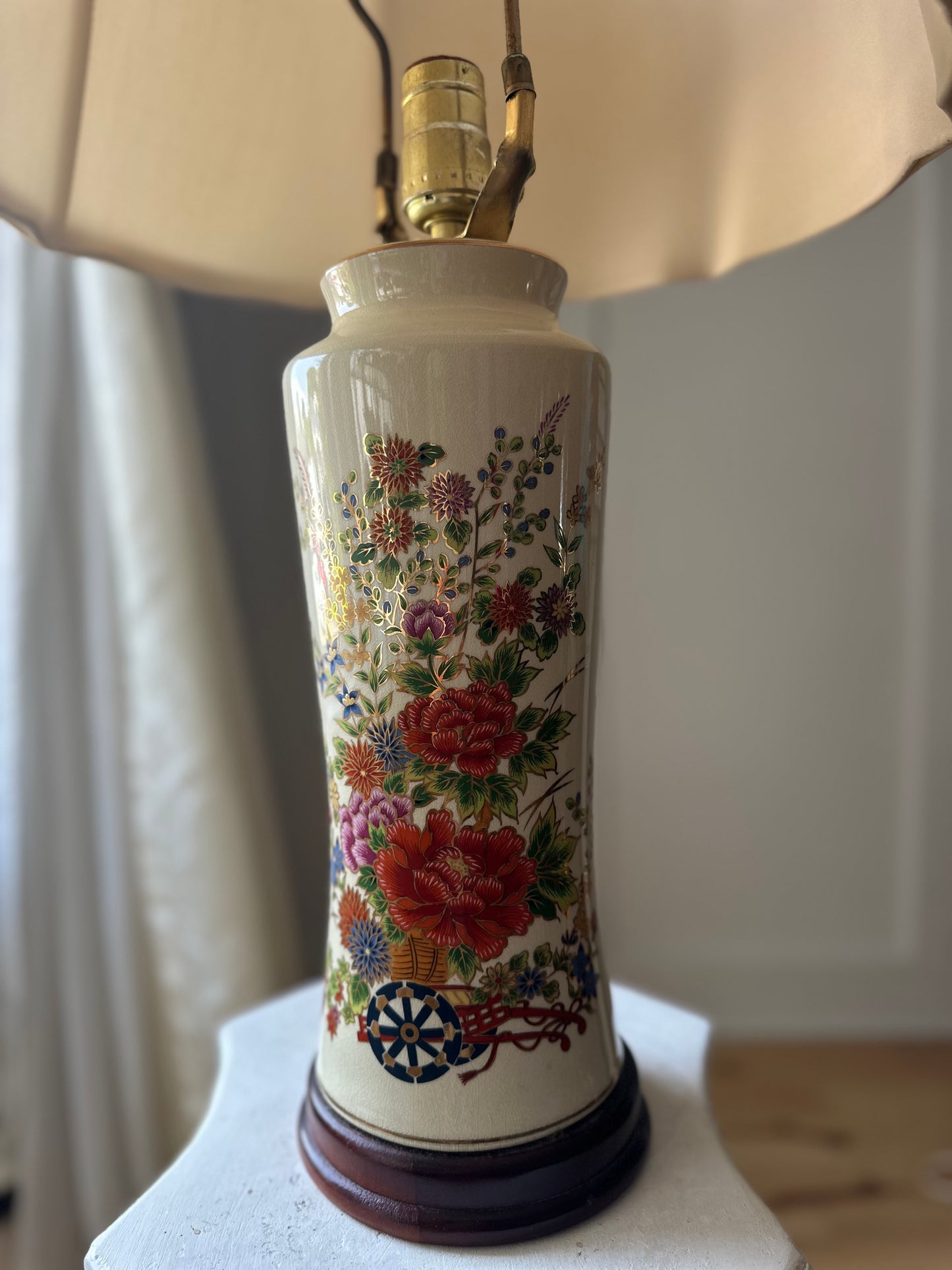 Old Money Nautical Themed Vintage Table Lamp