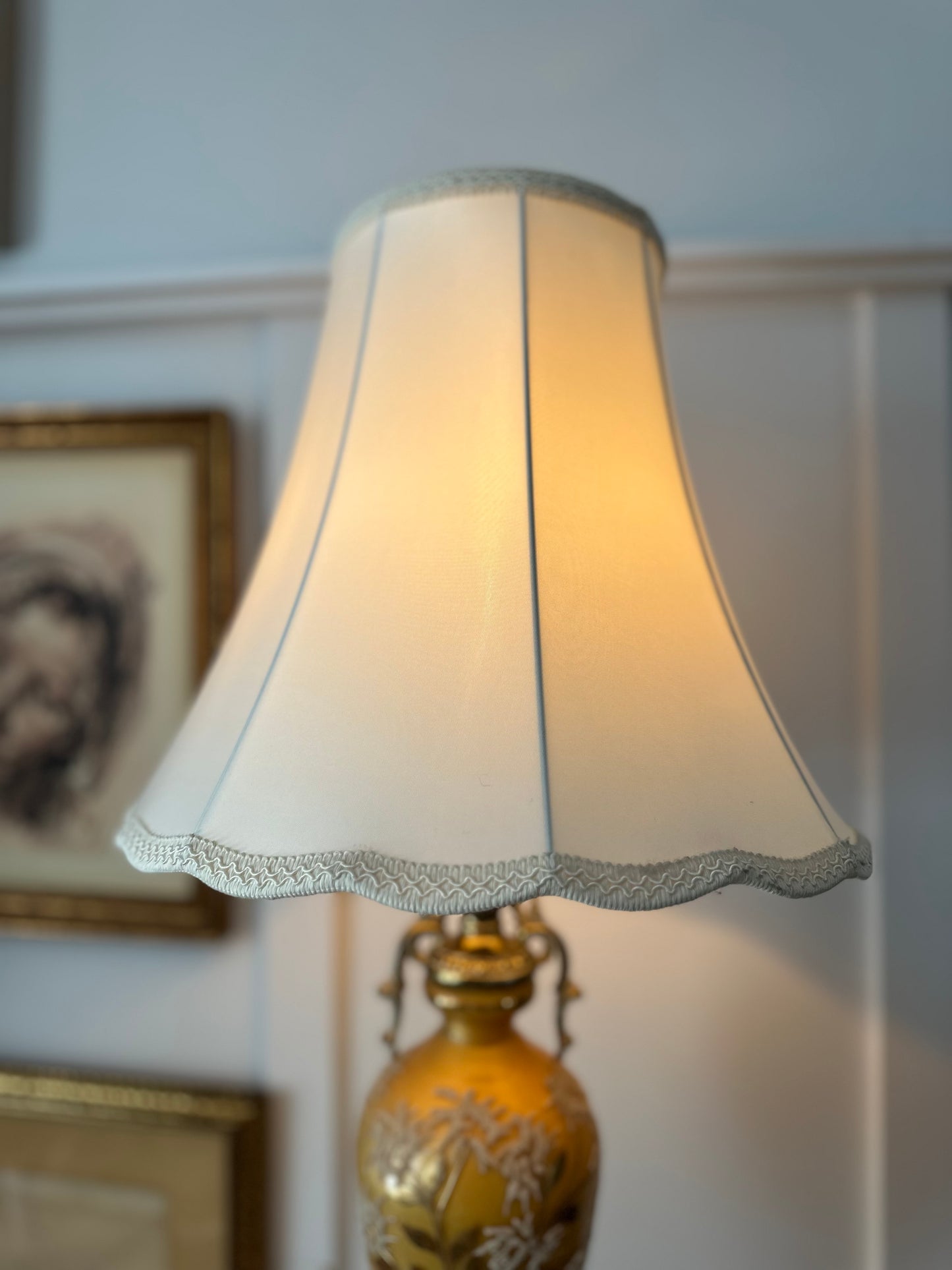 The Majestic Royalty Table Lamp