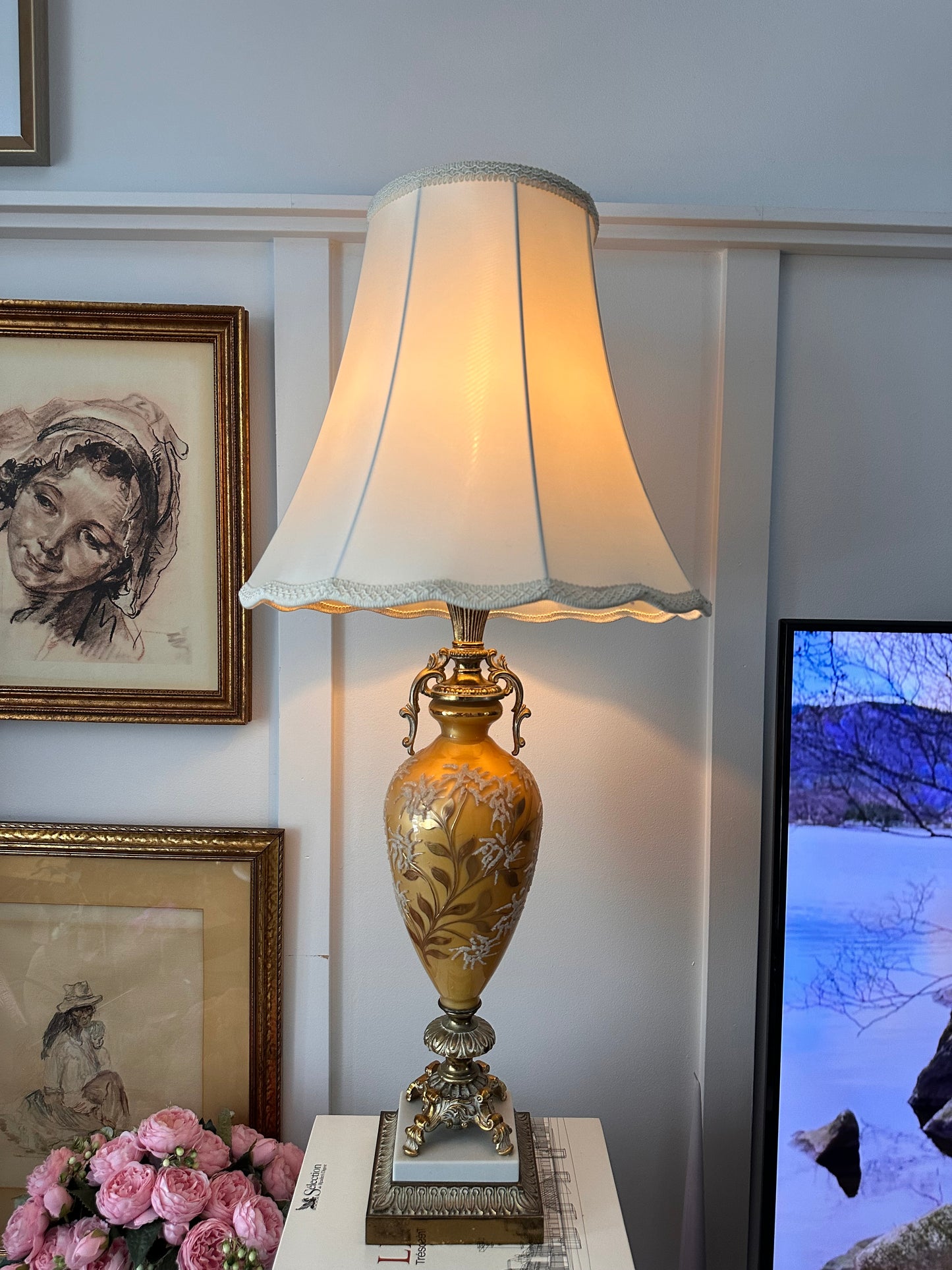 The Majestic Royalty Table Lamp