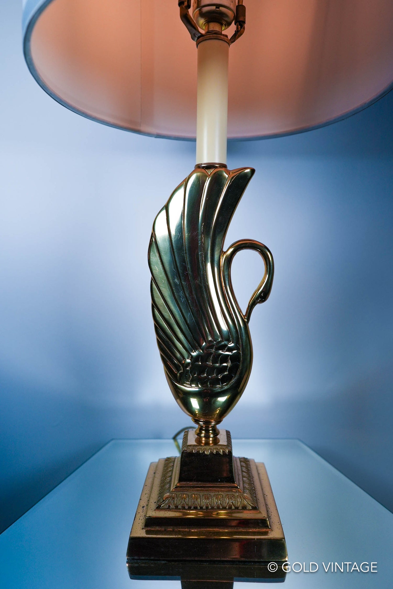 Gold Vintage Swan Brass Table Lamp