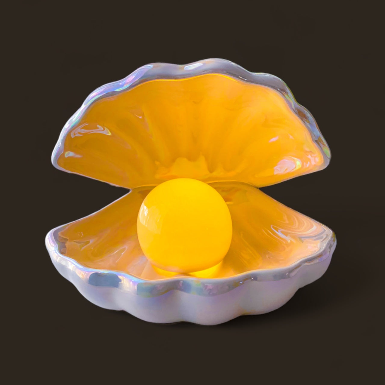 Ceramic Seashell Pearl Light - White