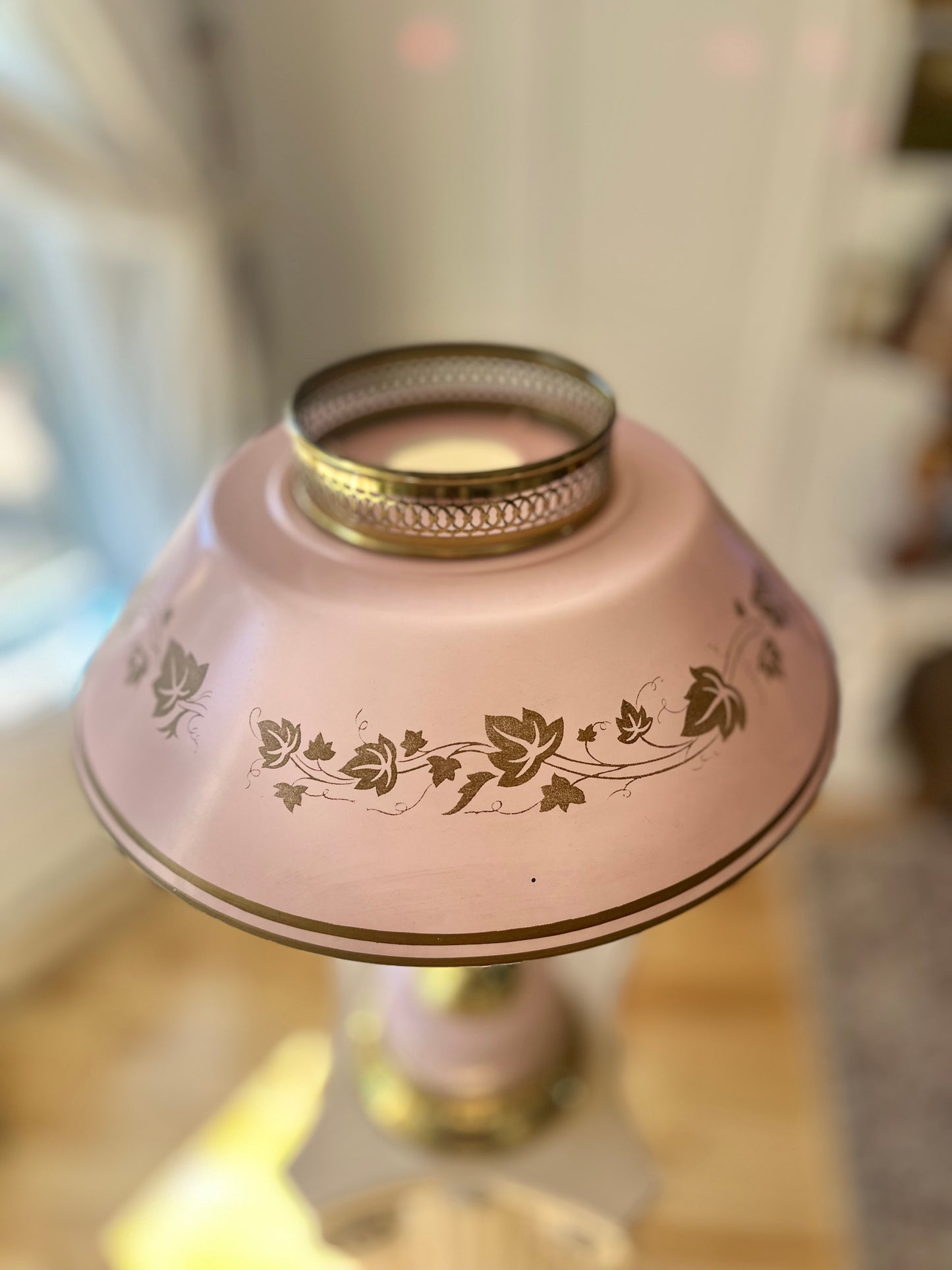 Bubble Gum Pink Vintage Brass Lamp 1950s
