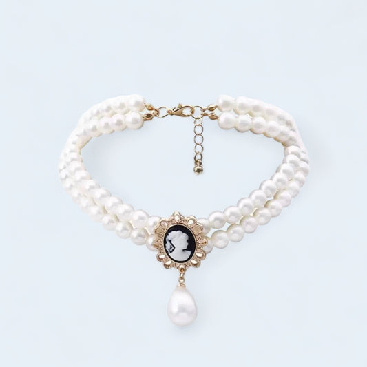 Victorian Vintage Style Pearl Choker